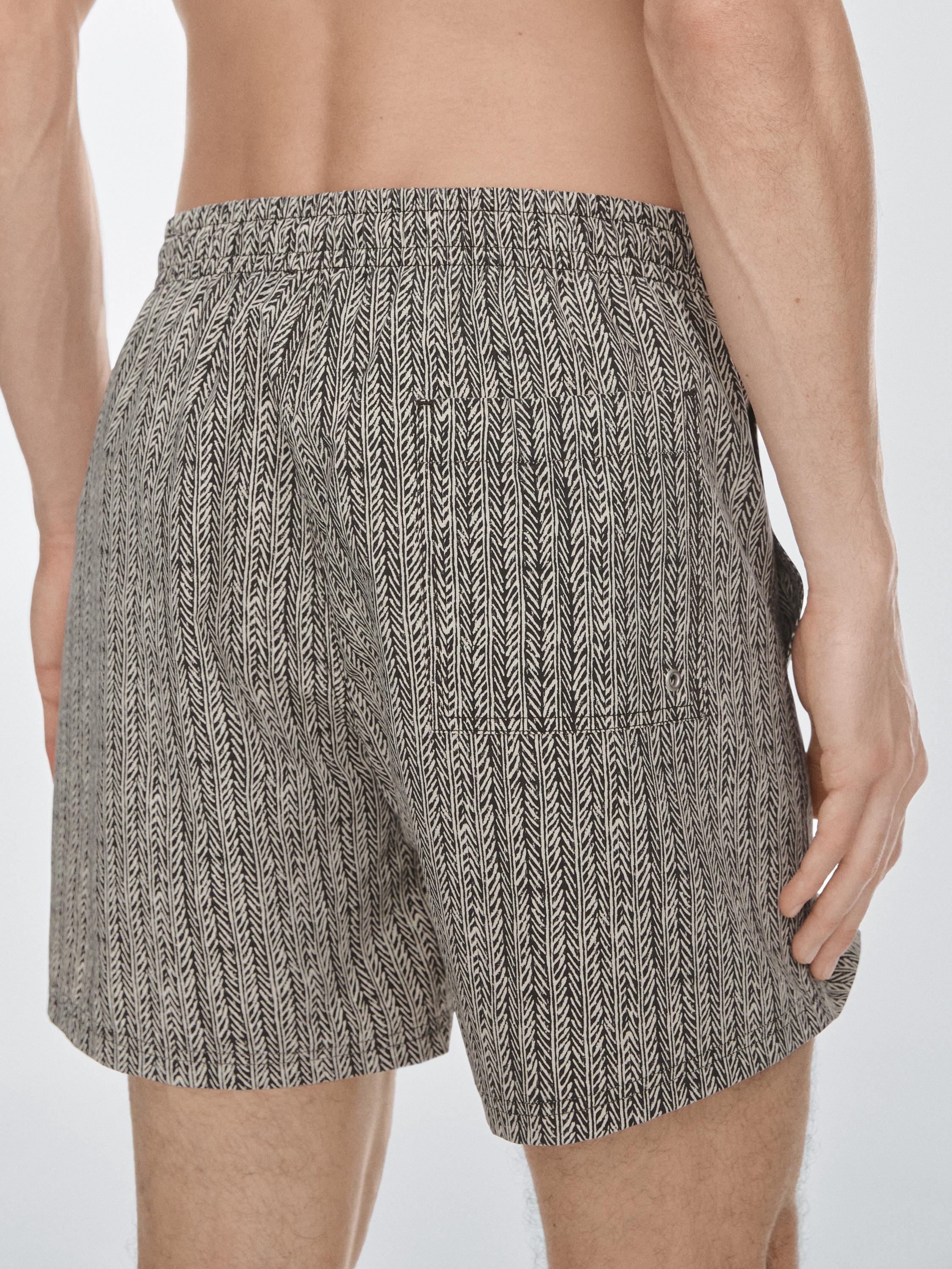 Maillot de bain imprimé à chevrons